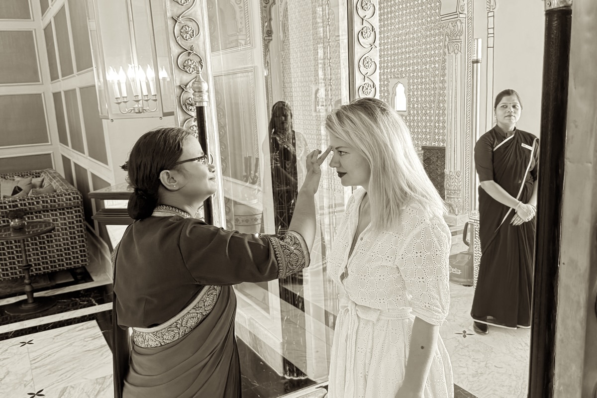A traditional welcome at a palace in India