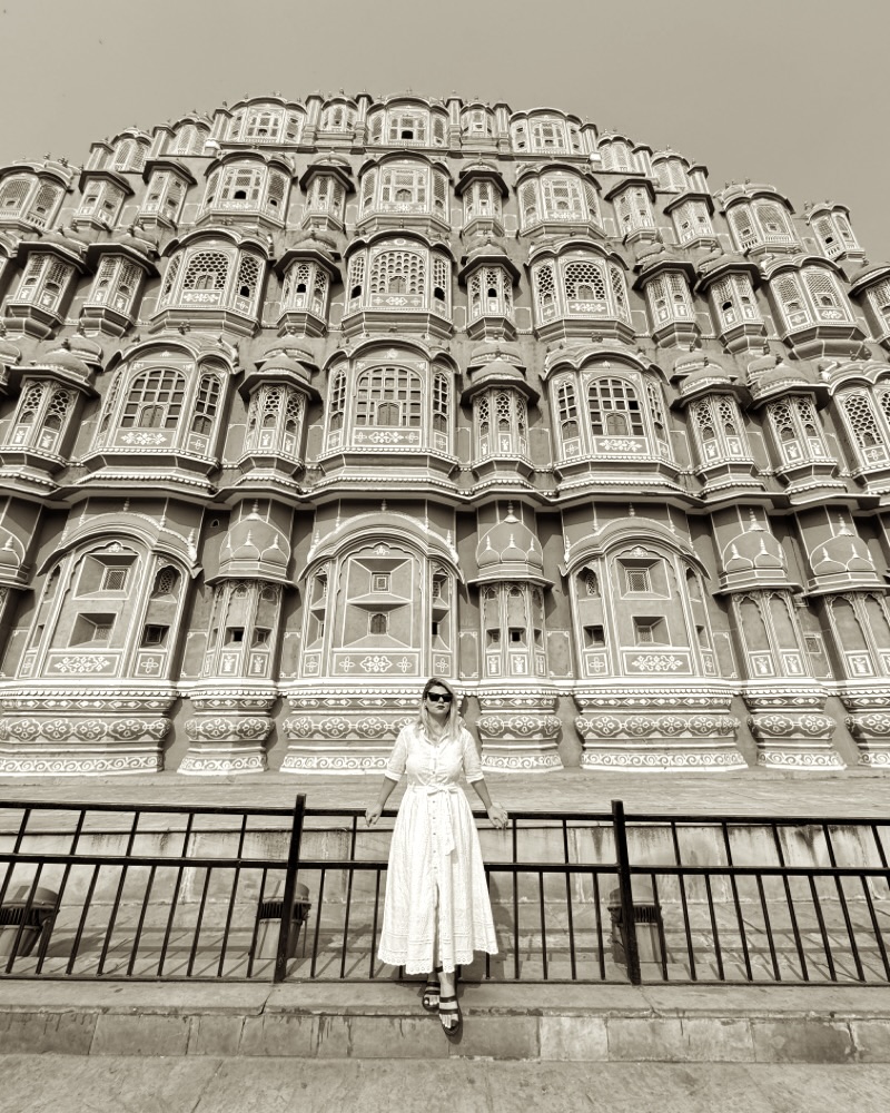 Laura Ferati in front of Hawa Mahal, Jaipur